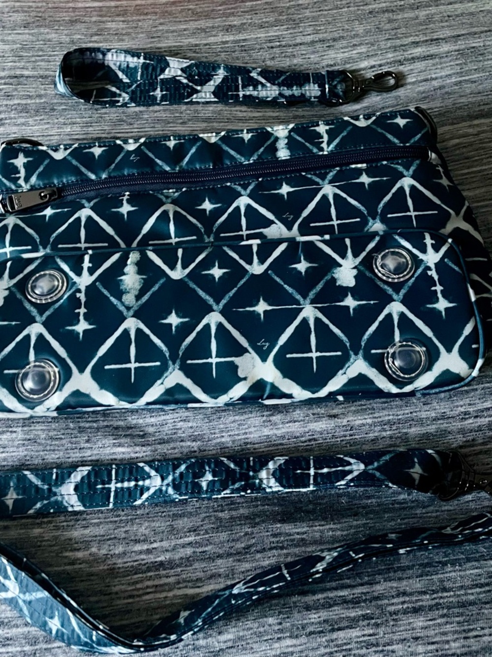Lug Samba XL. Navy and White Patterned Crossbody Bag